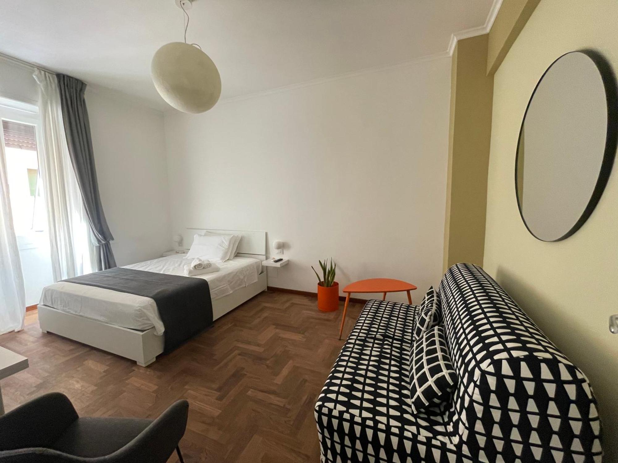 Romeo A San Giovanni Apartment